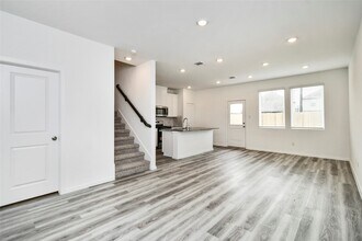 Building Photo - 7534 Linda Lk Ct