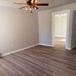 Foto del edificio - 2222 NC-210