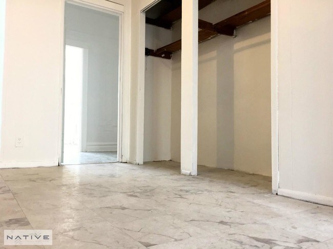 Building Photo - 6614 60th Ln