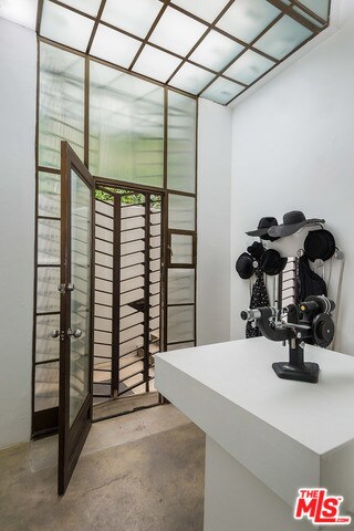 Foto del edificio - 2255 Verde Oak Dr