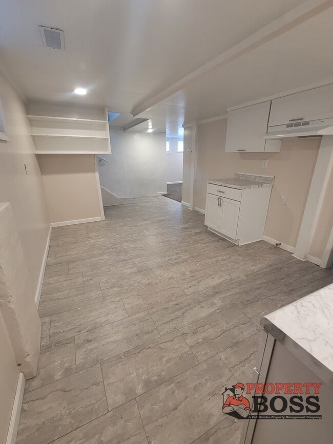 Foto del edificio - 564 Carolina St