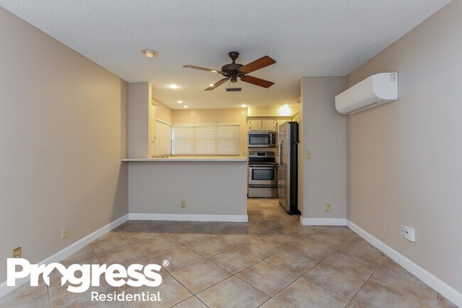 Building Photo - 4428 NW 113th Terrace