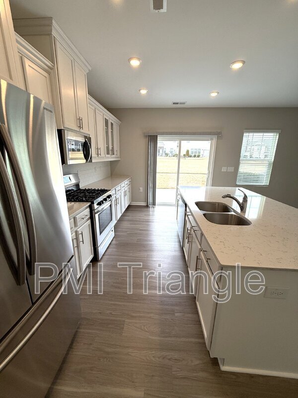 Foto del edificio - 1103 Excite Ave