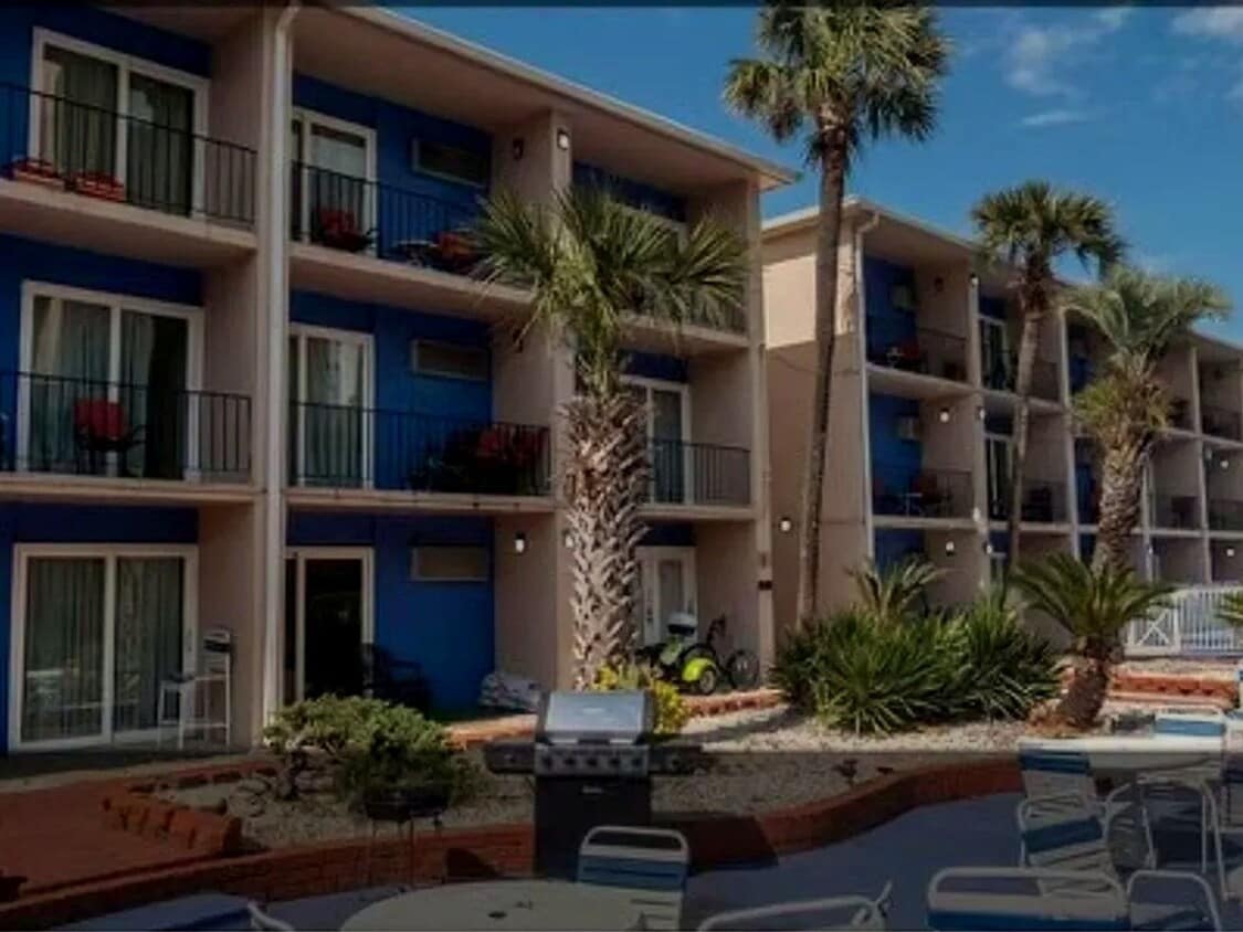 Primary Photo - 2200 S Ocean Blvd