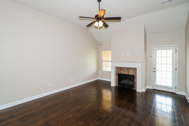 Foto del edificio - 3567 Marion Ln