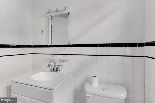 Foto del edificio - 5025 Walnut St