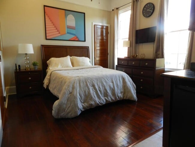 Photo - 3903 Canal St House