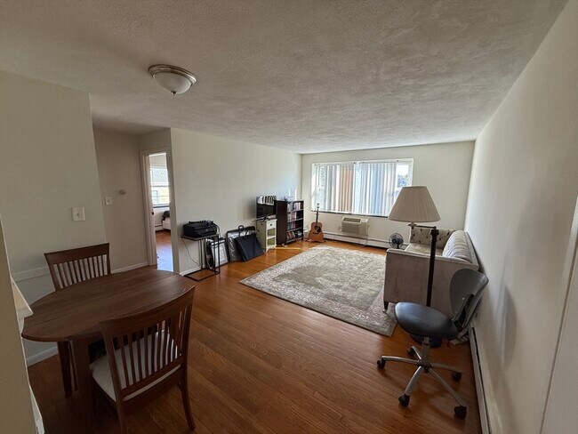 Foto del edificio - 24 Patten St