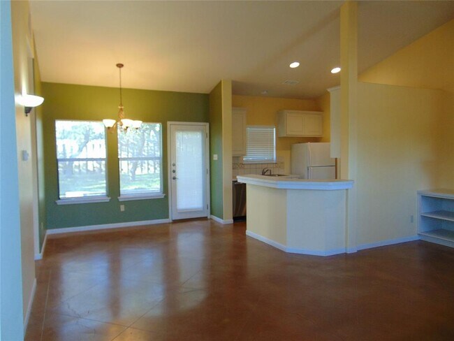Building Photo - 230 Loving Trail