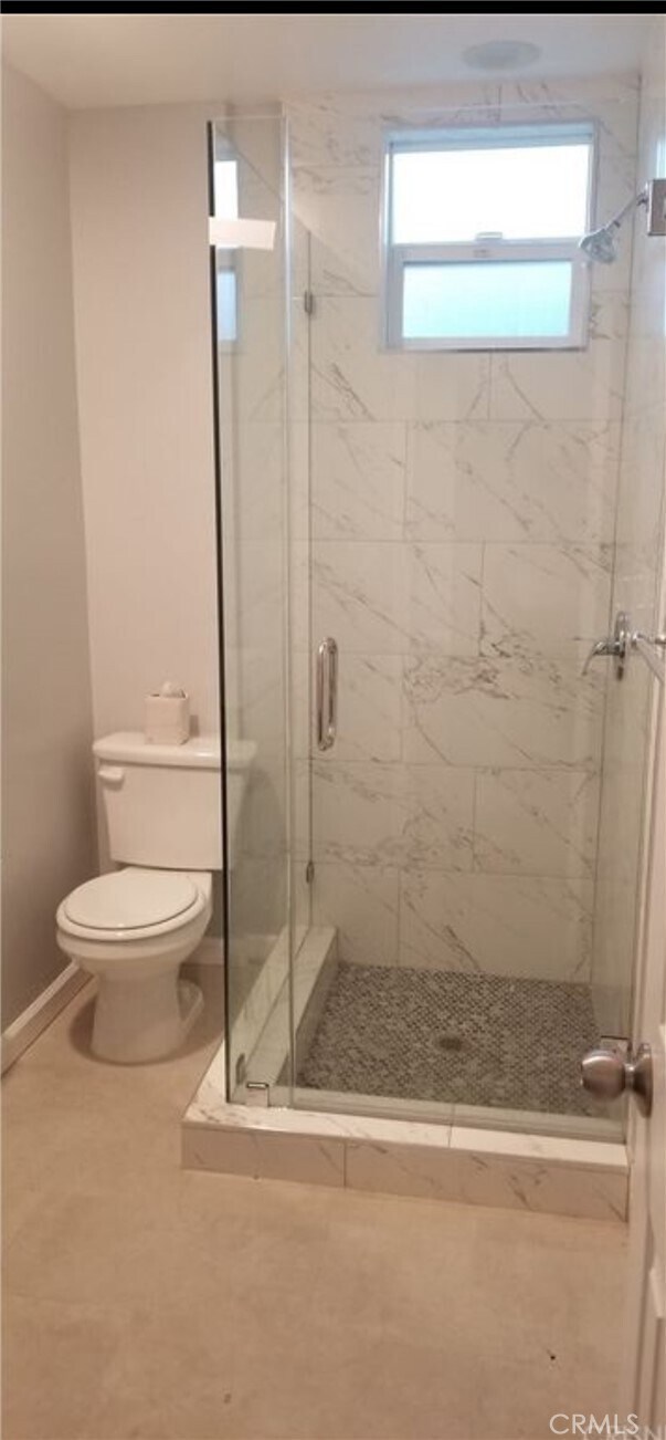 Foto del edificio - 7337 De Soto Ave