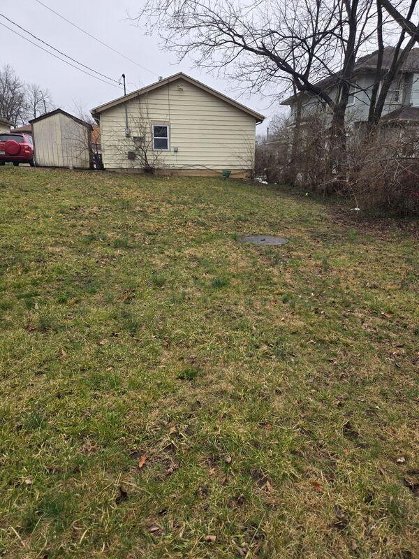 Foto del edificio - 1861 E 78th St