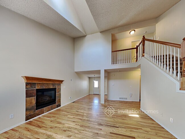 Foto del edificio - 5003 Butterfield Dr