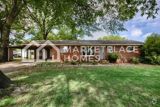 Building Photo - 104 Edinburgh Dr