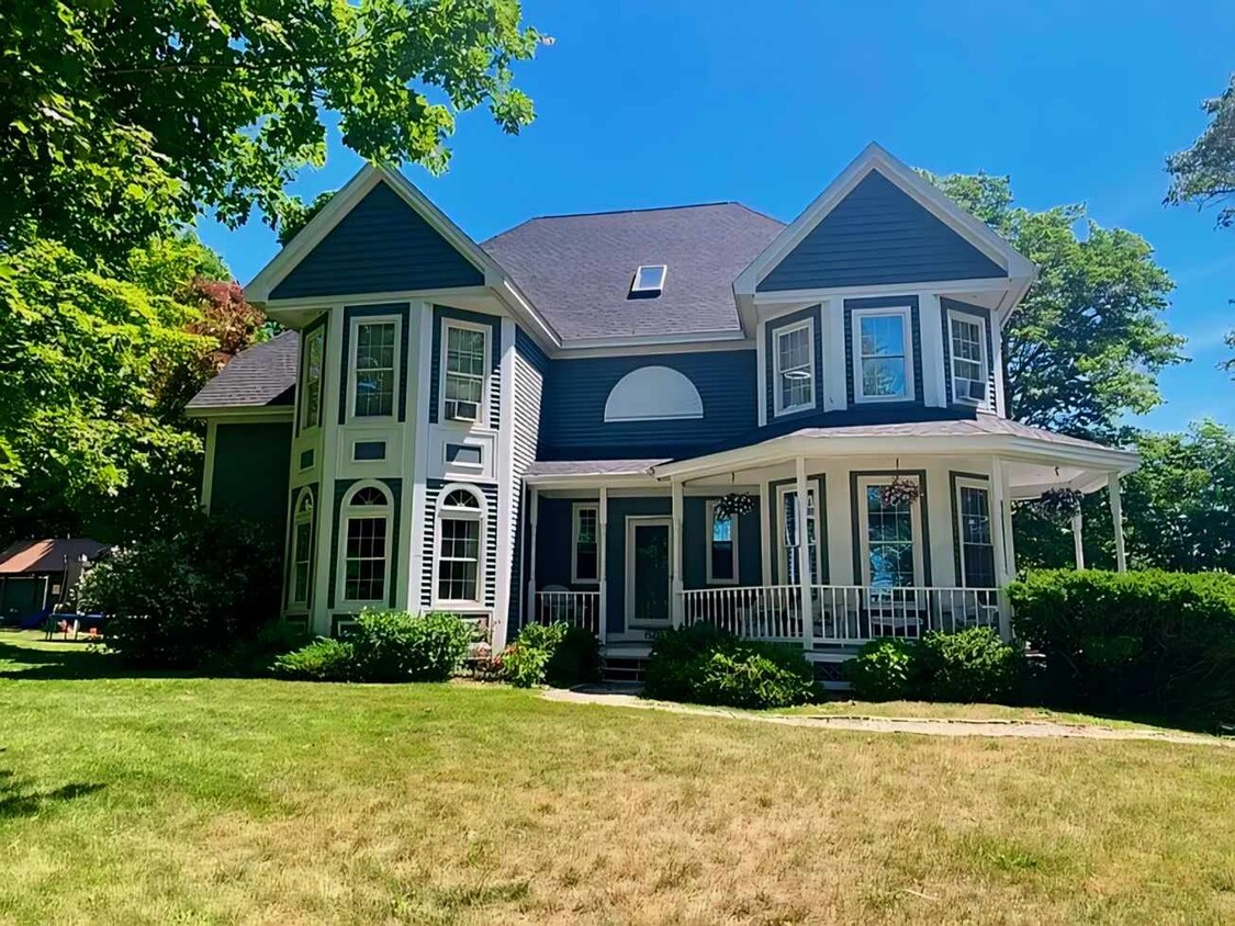 Primary Photo - Maine Luxury Home on the Sea