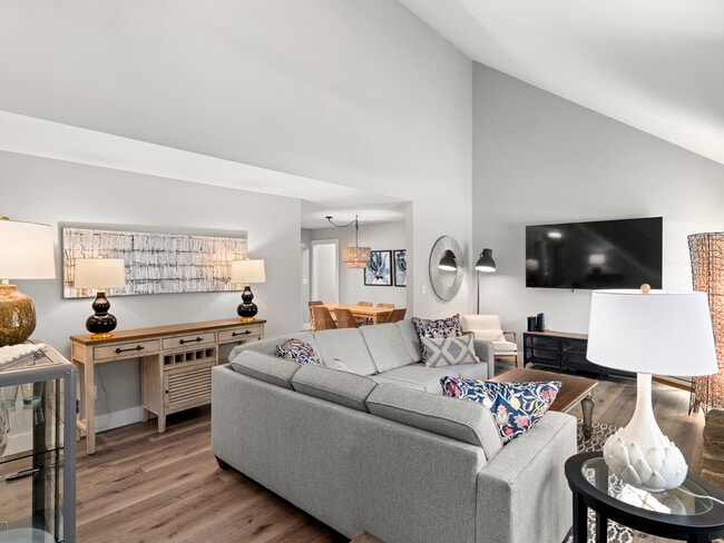 Foto del edificio - 28 Turnberry Dr