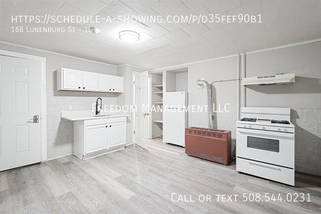 Building Photo - 168 Lunenburg St