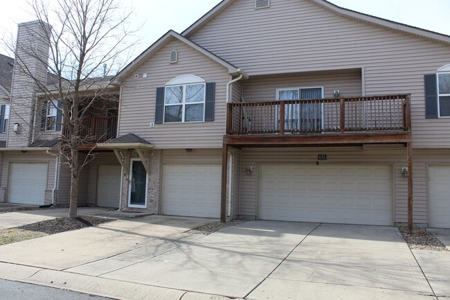 Building Photo - Maintenace Free 3 Bedroom in Avon!