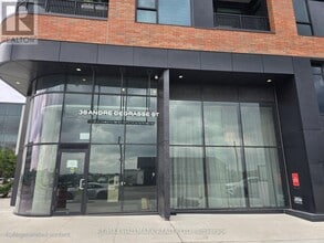 Building Photo - 38-938 Andre de Grasse St