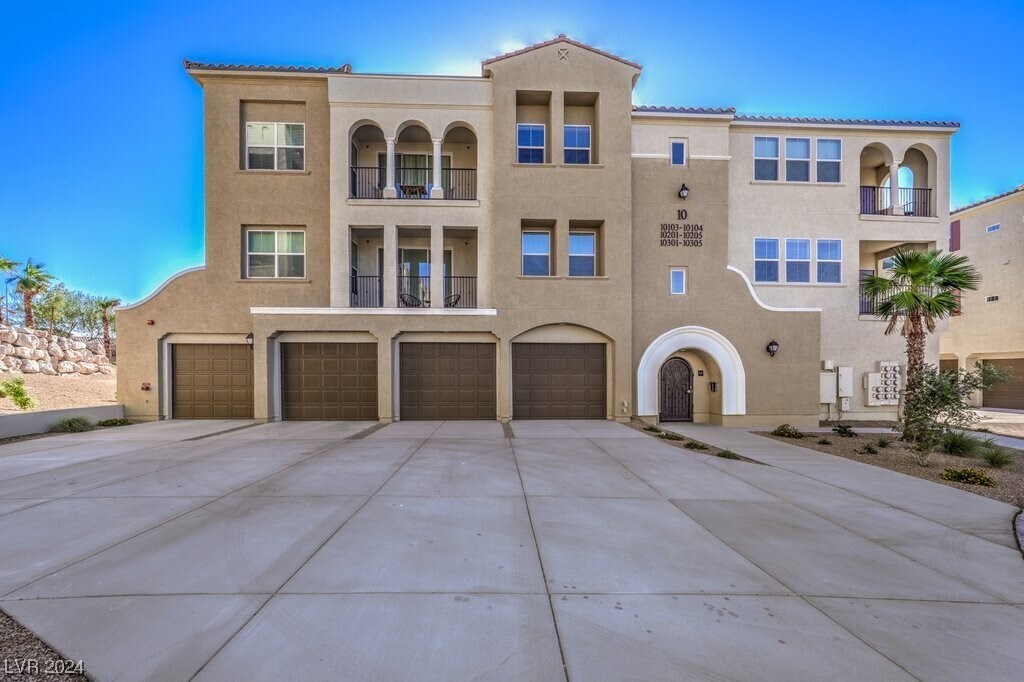 Primary Photo - 2555 Hampton Rd