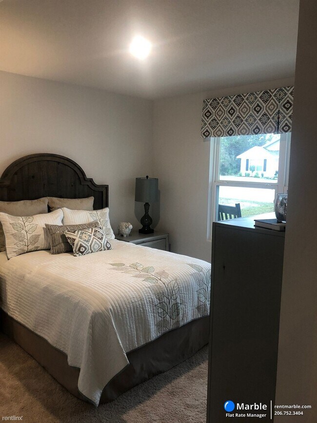 Foto del edificio - 4 br, 2 bath House - 3432 Fallschase Blvd