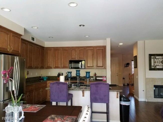 Foto del edificio - 5 br, 3 bath House - French Valley Home