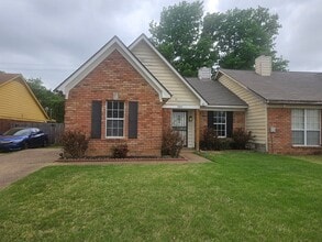 Building Photo - 3943 Oak Branch Cir W