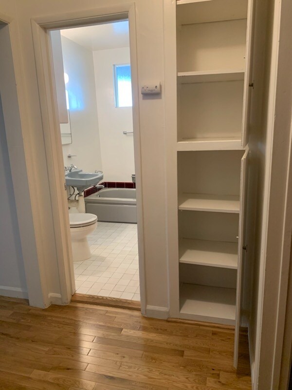 Hallway - Blackburn Apt For Rent