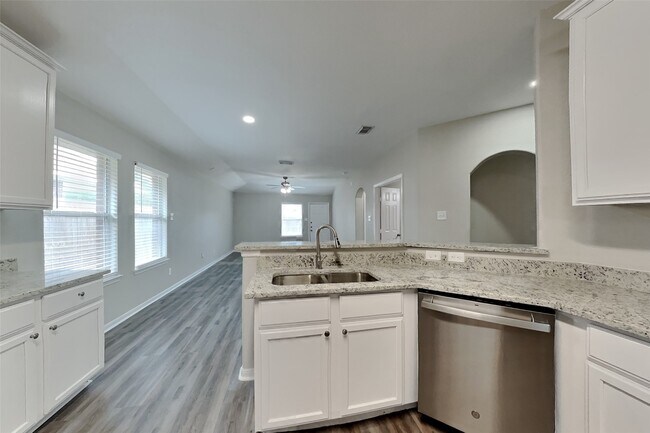 Foto del edificio - 32411 Cross Spring Park Ln