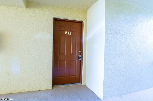 Building Photo - 4113 Residence Drive