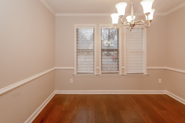Foto del edificio - 6042 Bartley Ridge Dr