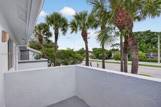 Building Photo - 8335 Coral Lake Dr