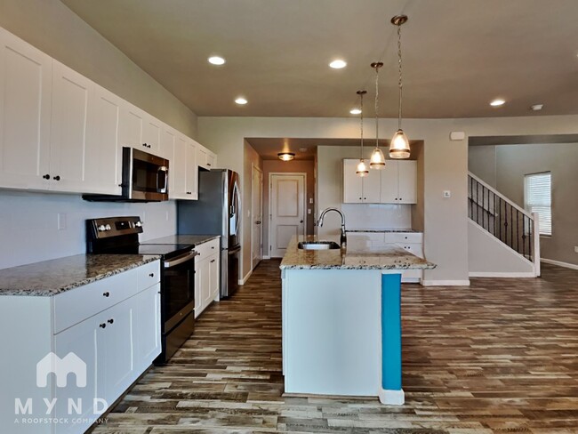 Building Photo - 4600 Gneiss Loop