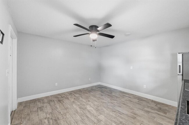 Building Photo - 15509 Casey Rd Ext