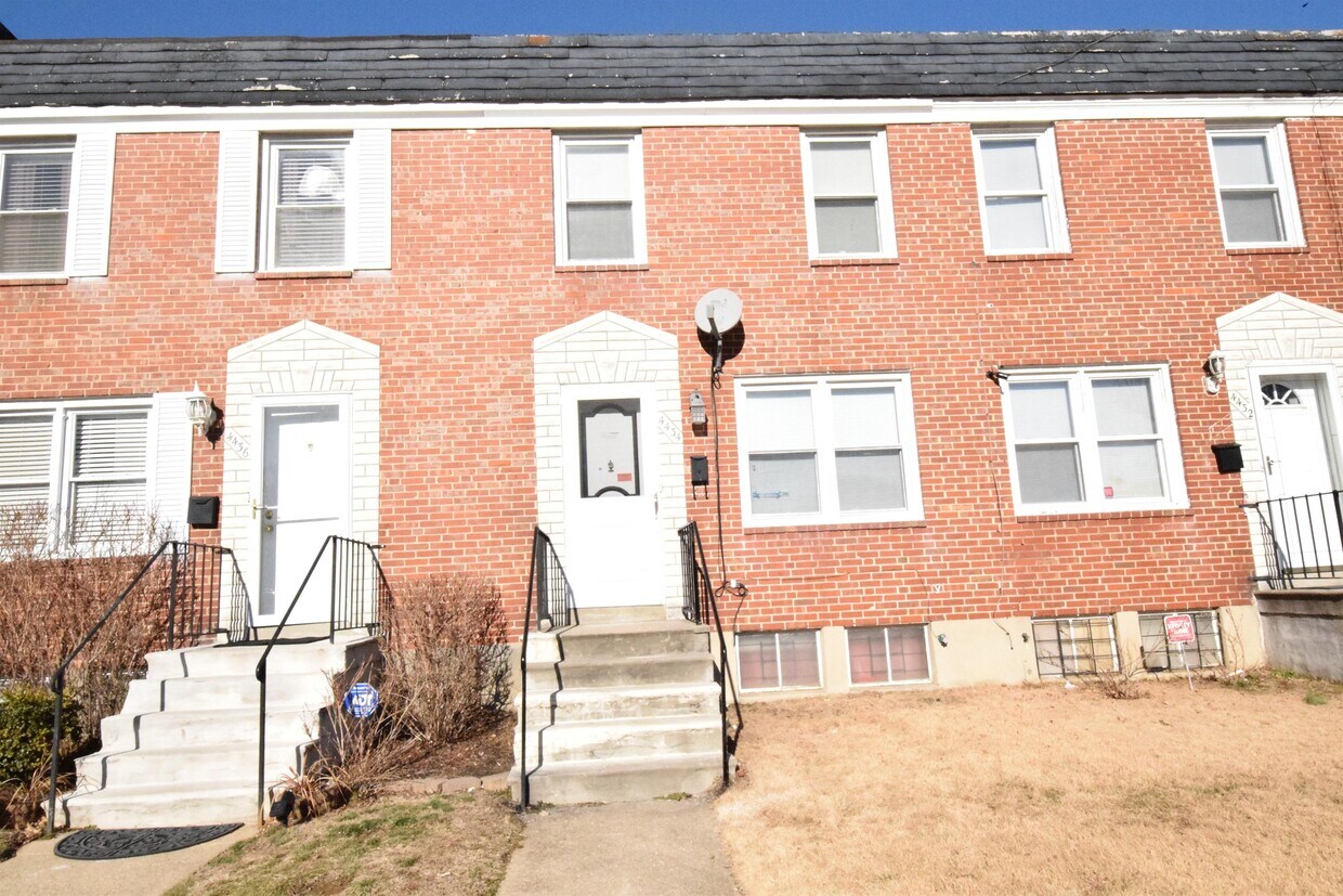 Primary Photo - 4434 Cedar Garden Rd