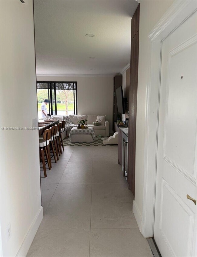 Foto del edificio - 481 NE 194th Terrace