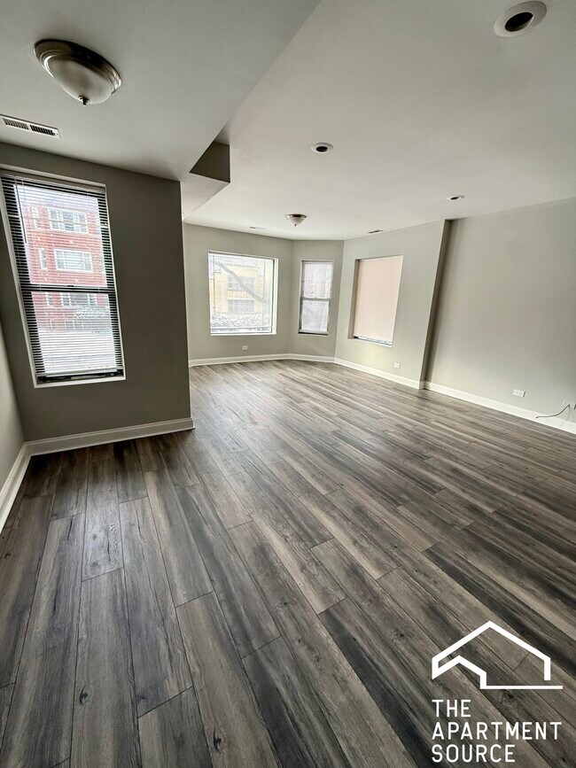 Foto del edificio - 6913 S Paxton Ave