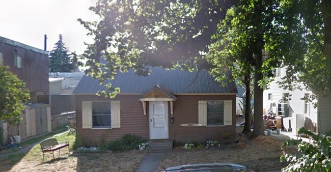 Building Photo - 519 S Almon St