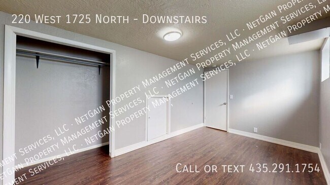 Building Photo - Pet Friendly 2 Bedroom Apartment