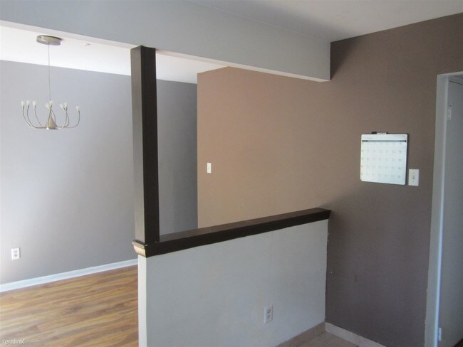 Foto del edificio - 6 Woodland Ave