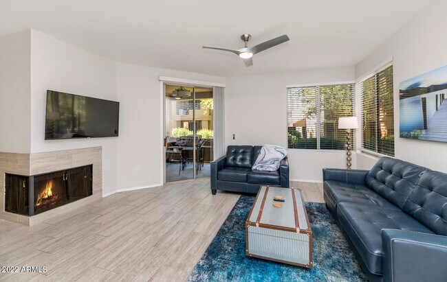 Photo - 1411 E Orangewood Ave Apartment