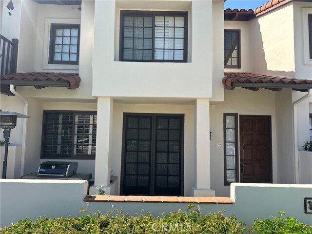 Building Photo - 415 E Bougainvillea Ln