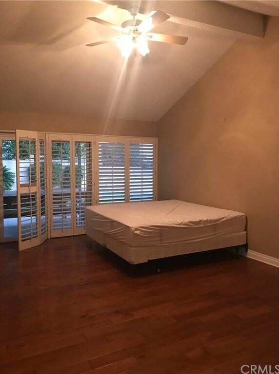 Foto del edificio - 9513 Sunflower St