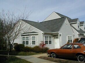Building Photo - 1178 Rose Arbor Ct