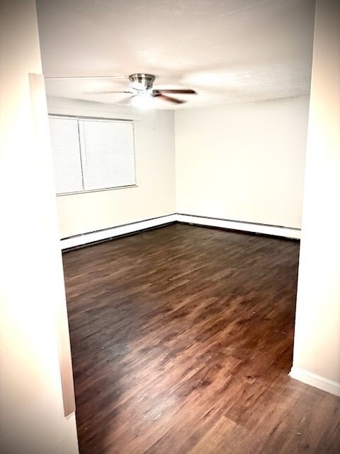 Building Photo - 2324 Iroll Ave