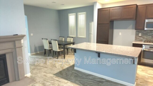 Building Photo - 5295 Gramercy Cir