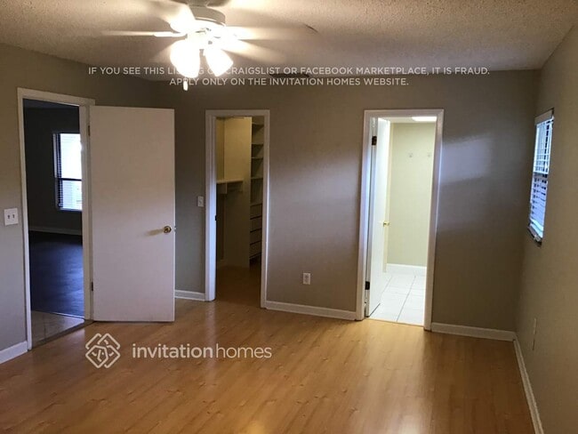 Building Photo - 838 Birdie Way