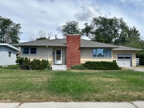 Building Photo - 2015 Miles Ave