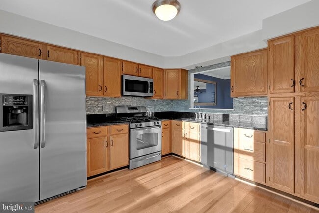 Building Photo - 20888 Sandstone Square