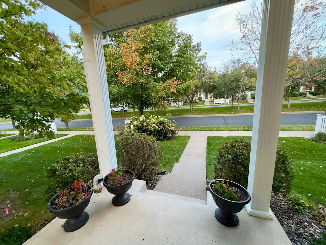 Foto principal - 10006 Pincherry Ln