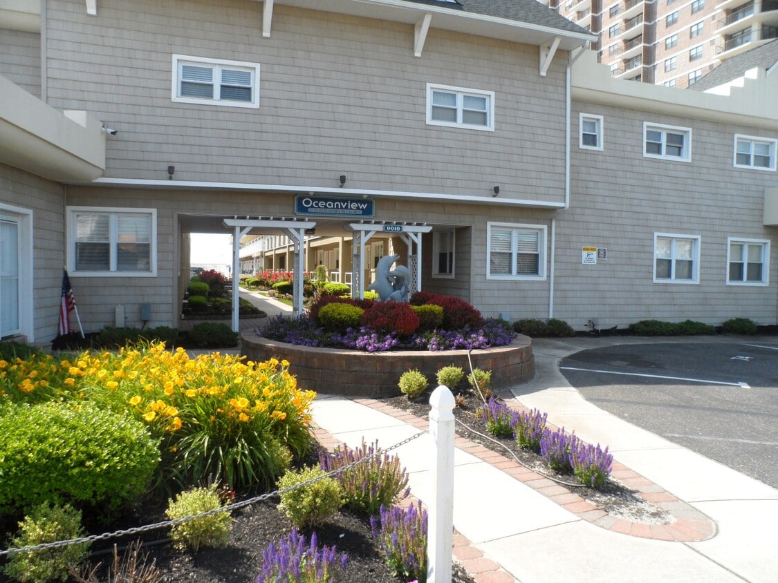 Primary Photo - 9010 Atlantic Ave